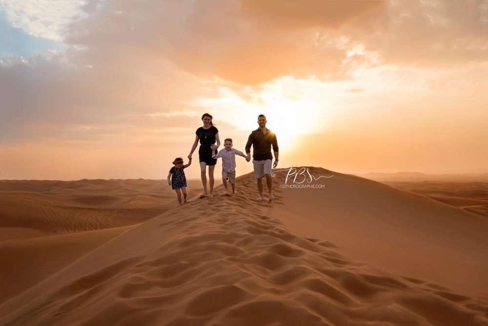 Dubai Family Photographer | Family Photography Dubai | Family Desert Dubai | PBS Photographie www.pbsphotographie.com