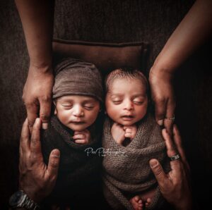 Dubai Newborn Photographer | Newborn Photography Dubai | Dubai Baby Photographer | PBS Photographie 1