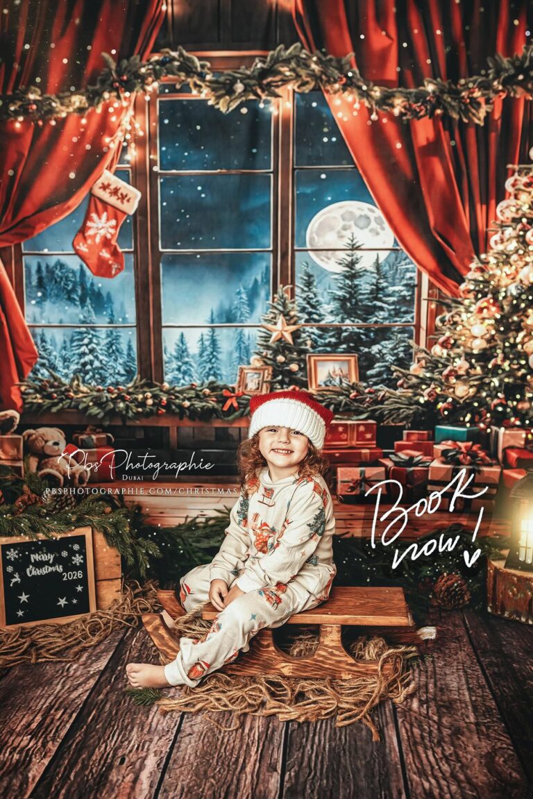 2026 Christmas mini sessions Dubai - Christmas Dubai 2025 - Dubai family photographer - PBS Photographie www.pbsphotographie.com Dubai